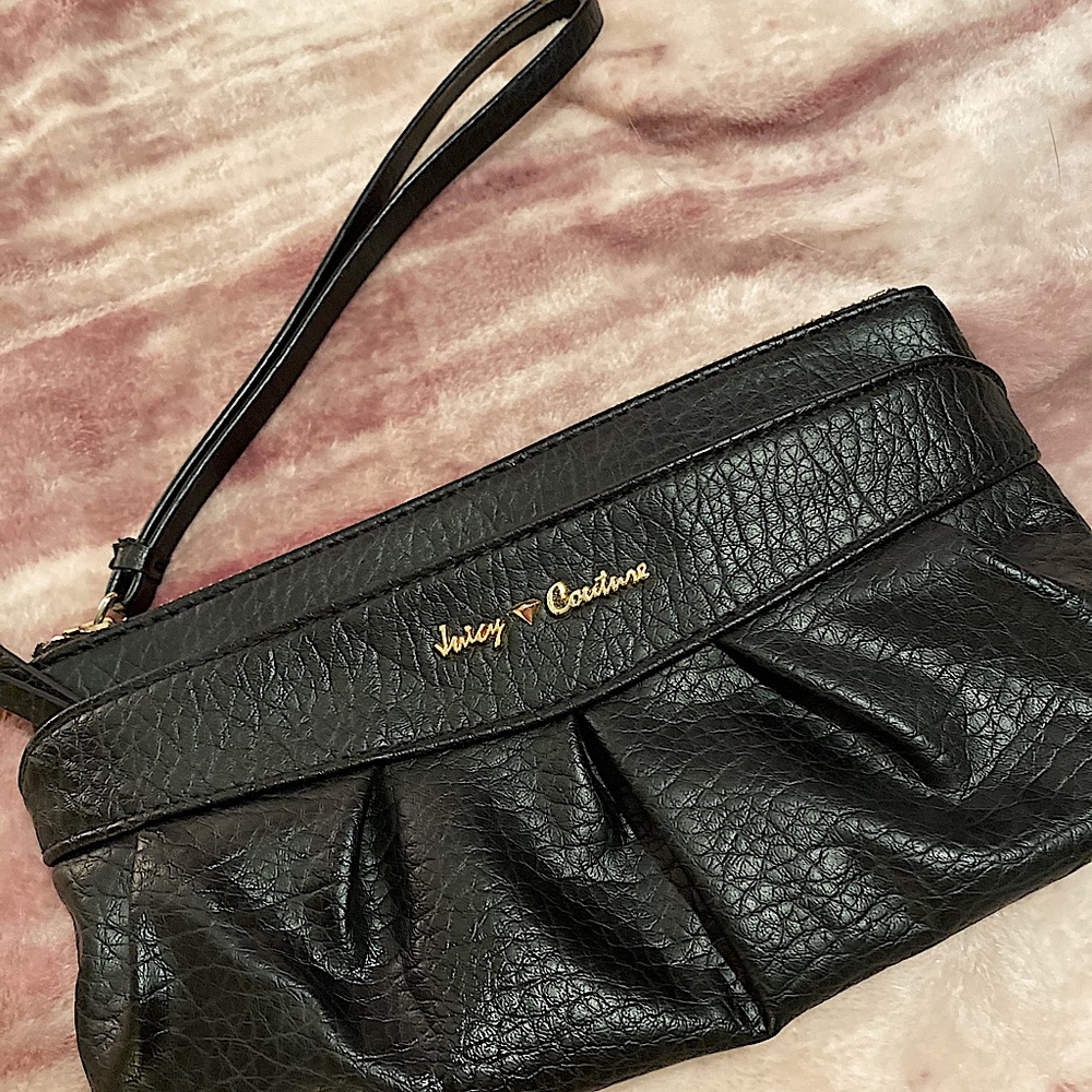 Juicy Couture Wristlet